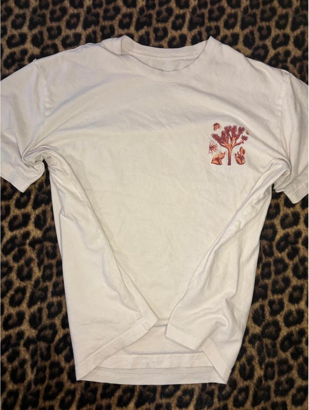 Original Use Men's White Tshirt